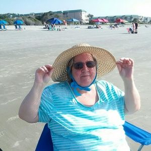 Meet your Posher, Valerie